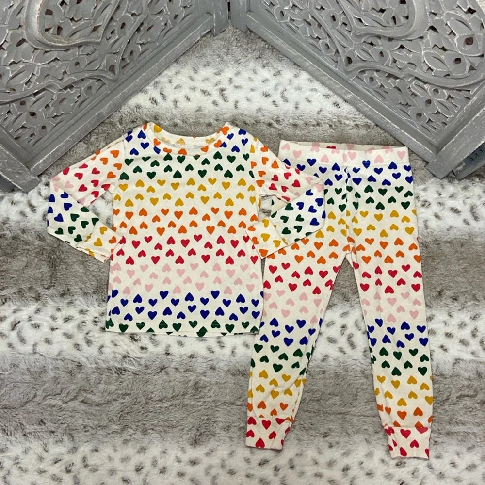 Old Navy rainbow hearts matching set girls size 3T pajamas Lovecore softgirl